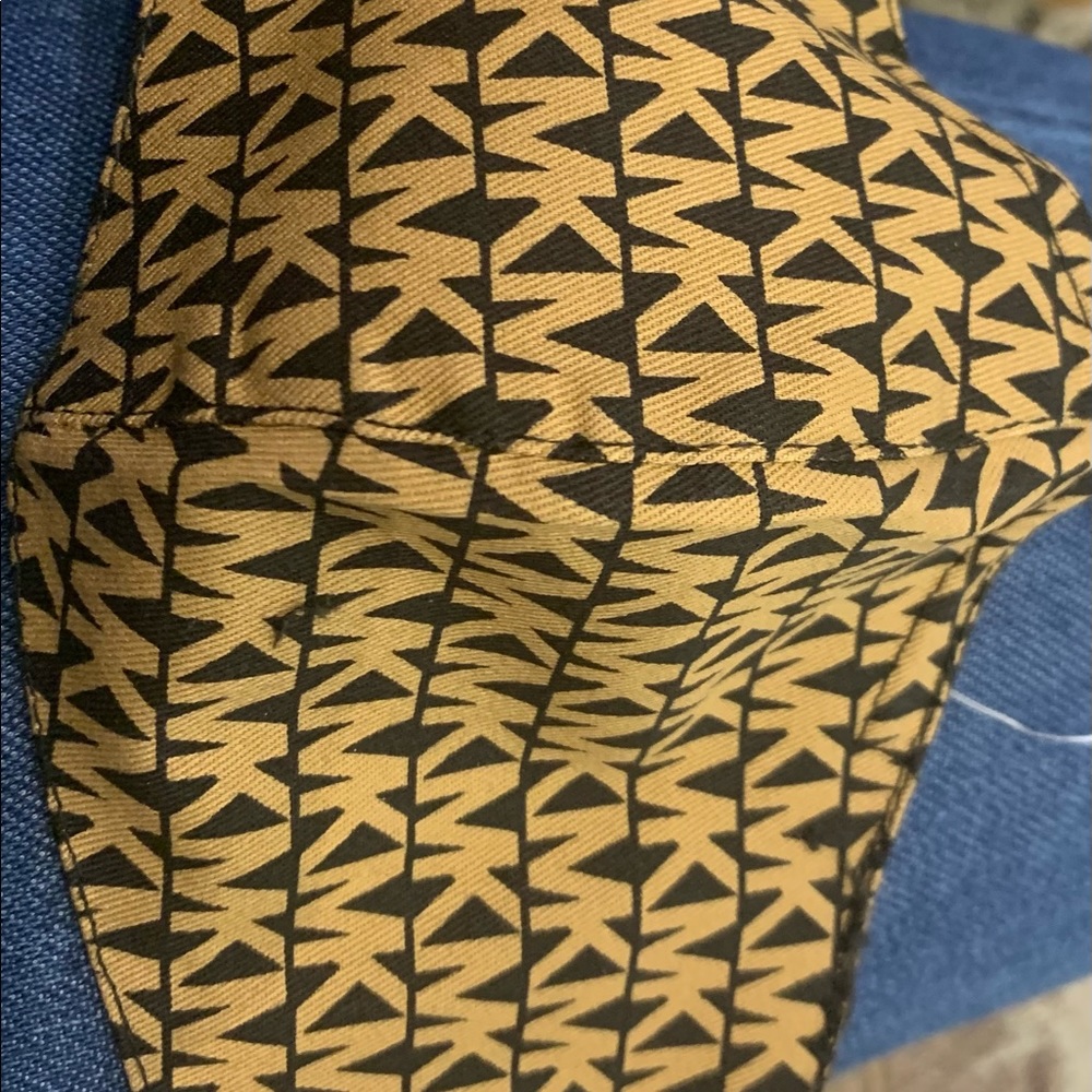 More brown face masks #4